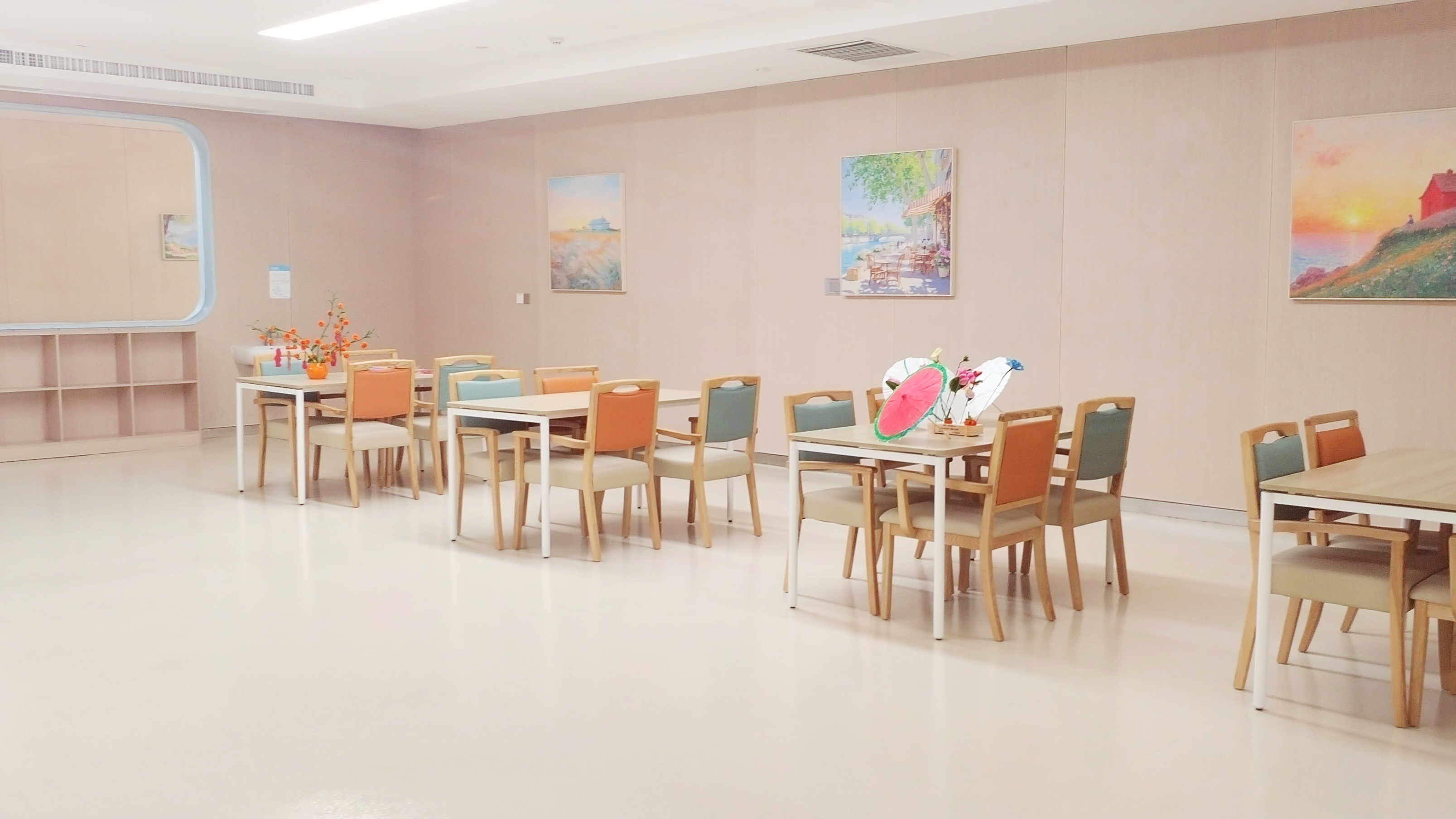 1751871677921536.jpg 1751871677921536.jpg