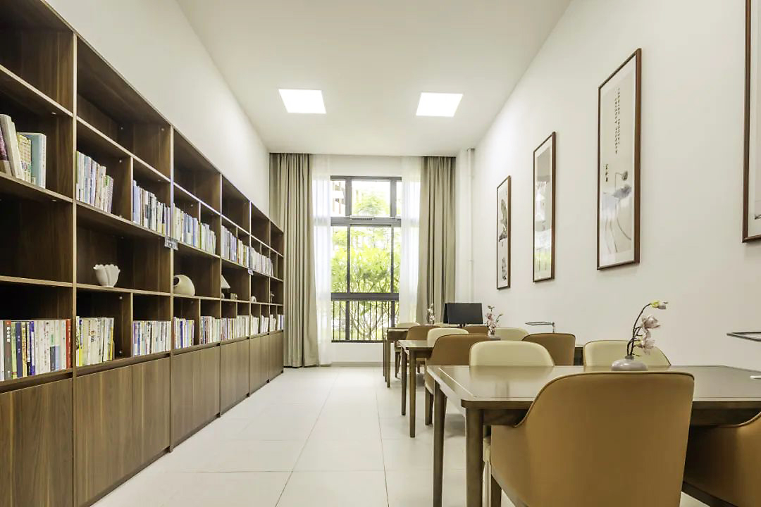 1752478301989406.jpg 1752478301989406.jpg