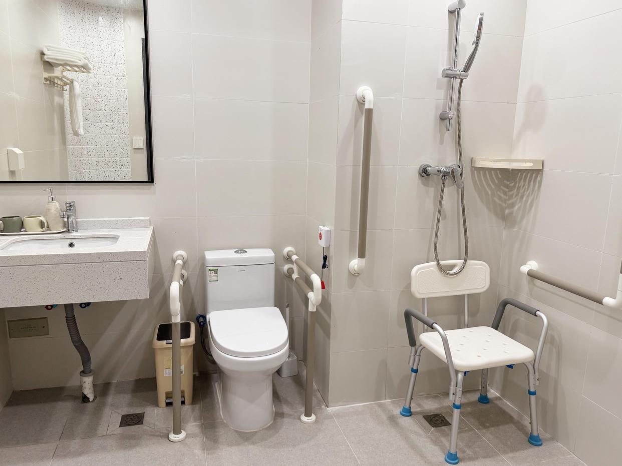 1752478564627903.jpg 1752478564627903.jpg