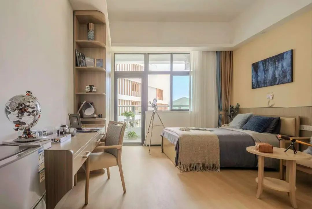 1752478564664209.jpg 1752478564664209.jpg