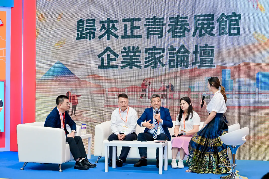 1753349557780099.png 640.webp (2).png