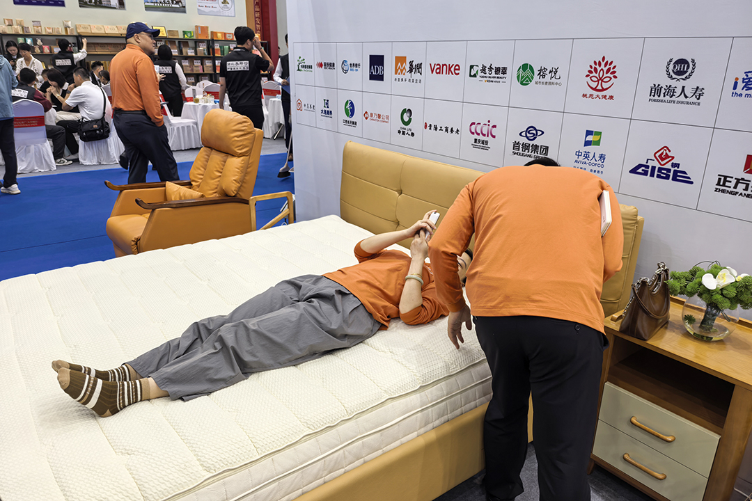 1758868406447040.jpg 微信图片_20250926114829_5_288.jpg