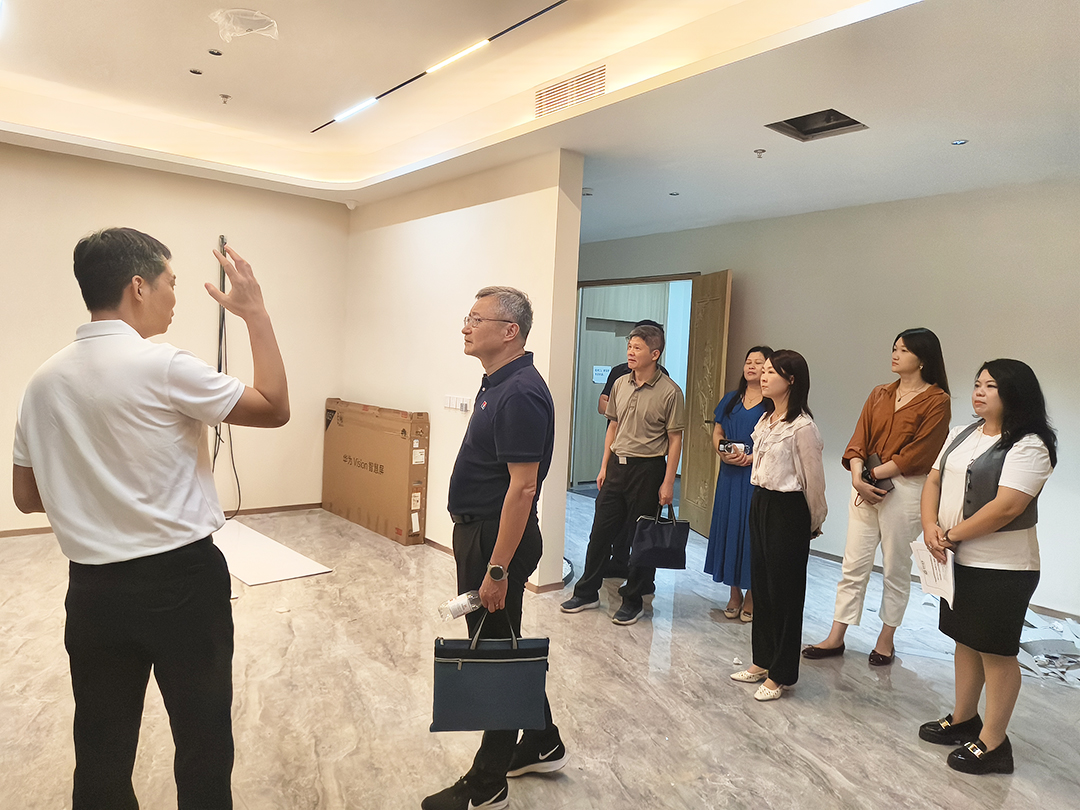 1760665644260291.jpg 2.jpg