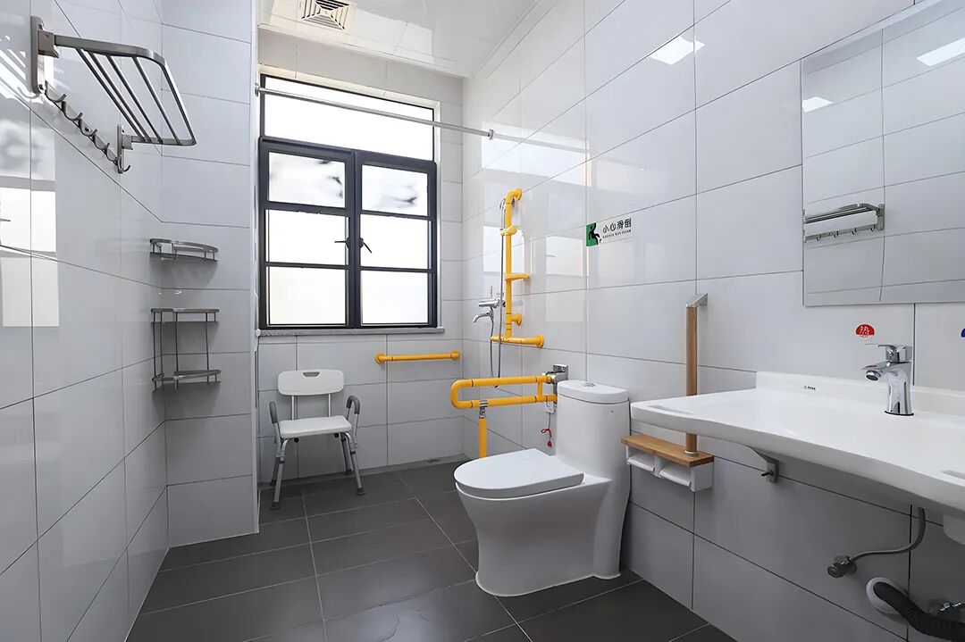 1761014225567492.jpg 640.jpg