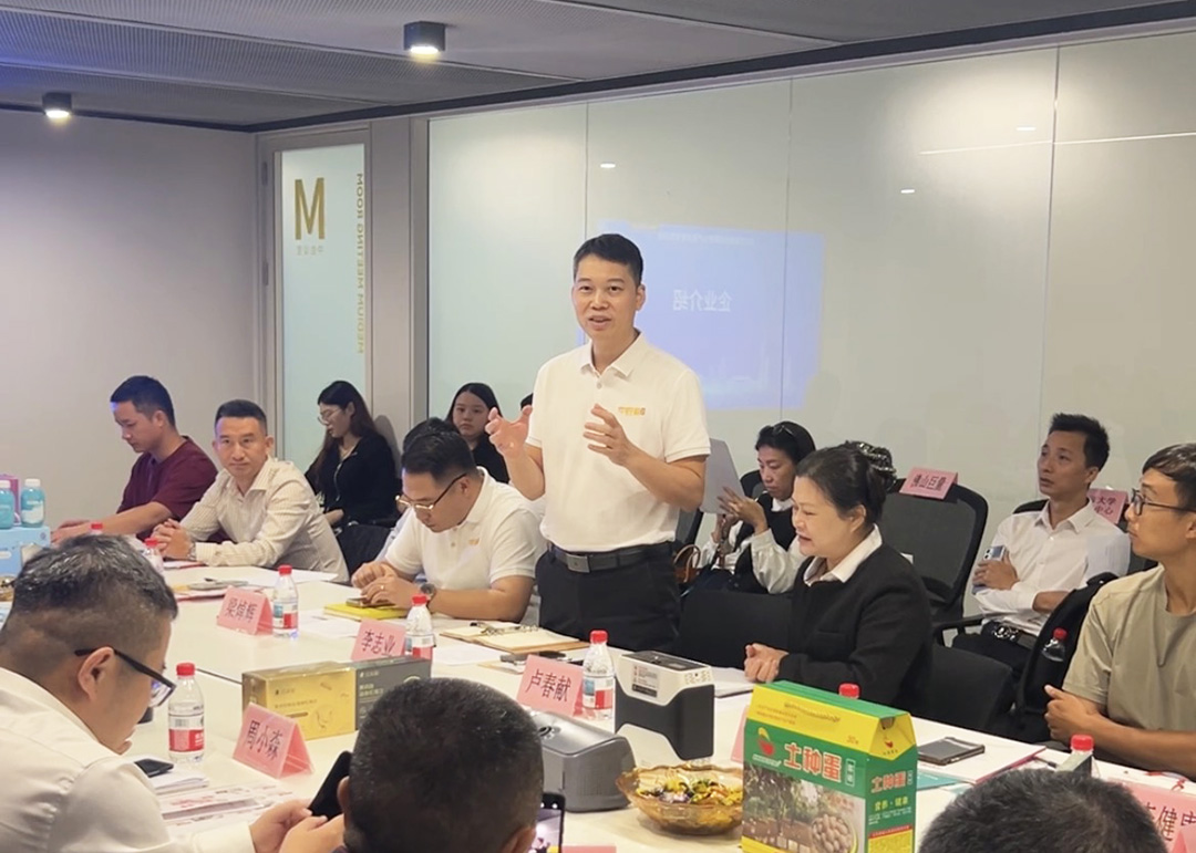 1761877479458558.jpg 李总1030.jpg