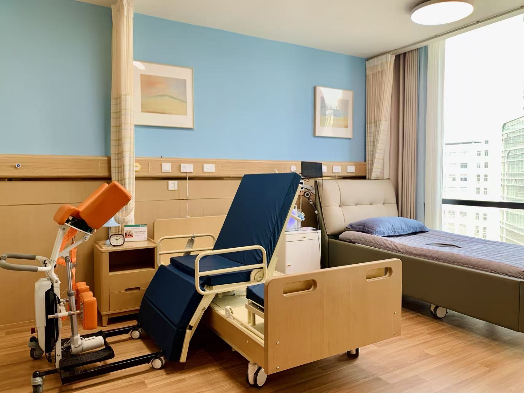 1773818409442781.jpg 1护理床.jpg