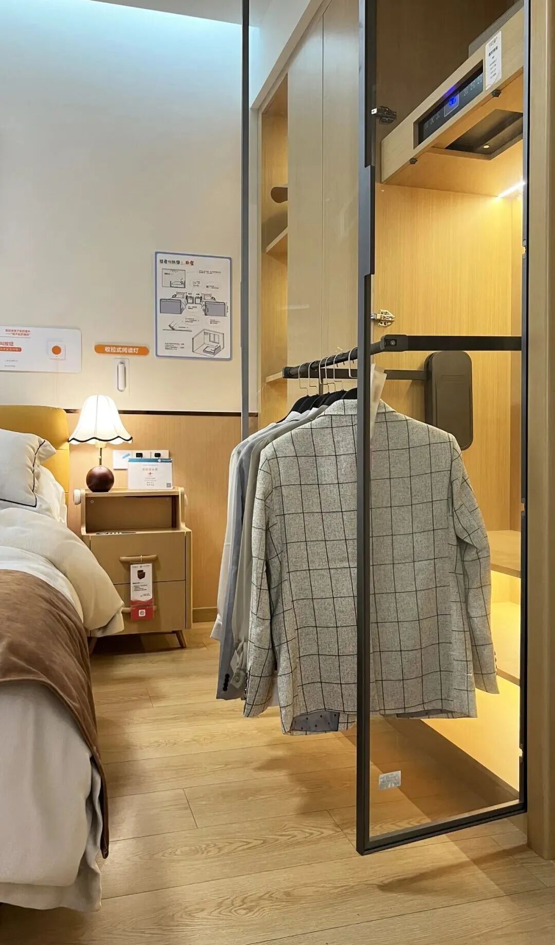 1775718612345183.jpg 6410.jpg