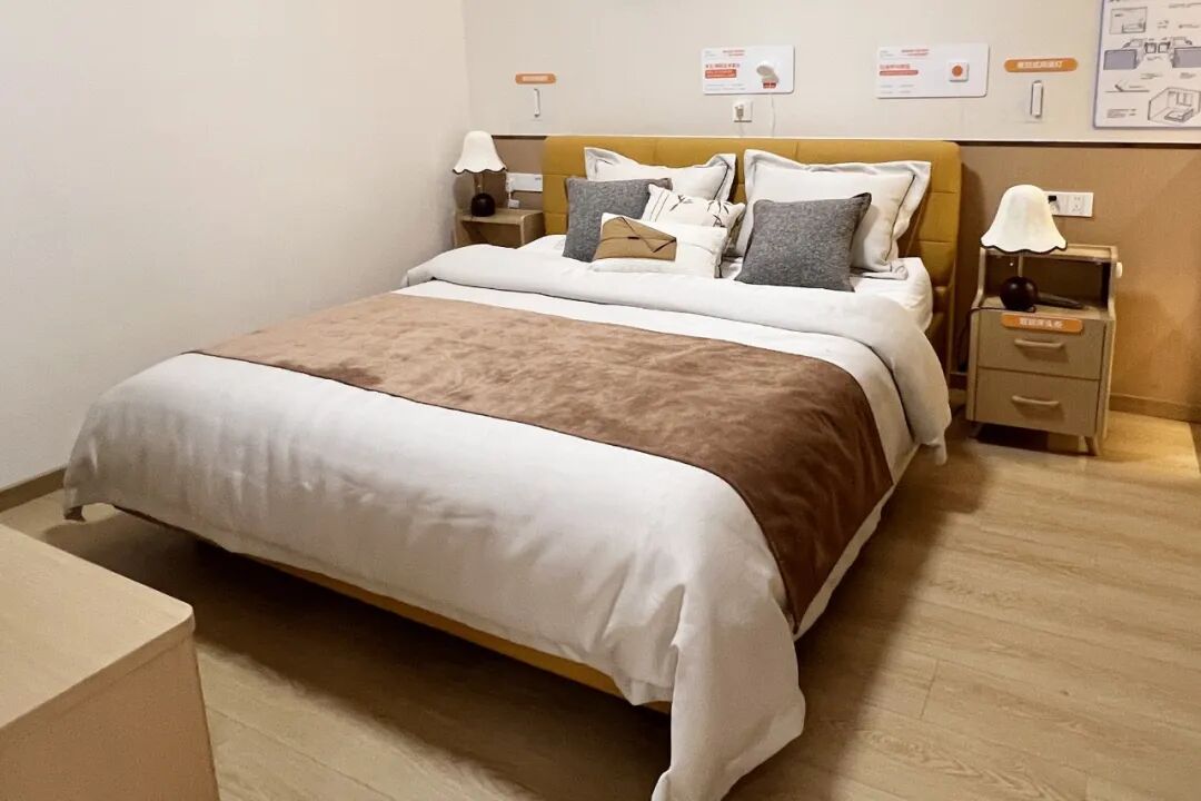 1775718620450531.jpg 6411.jpg